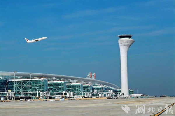 金盛网 东航武汉：做强支点建设航空支撑