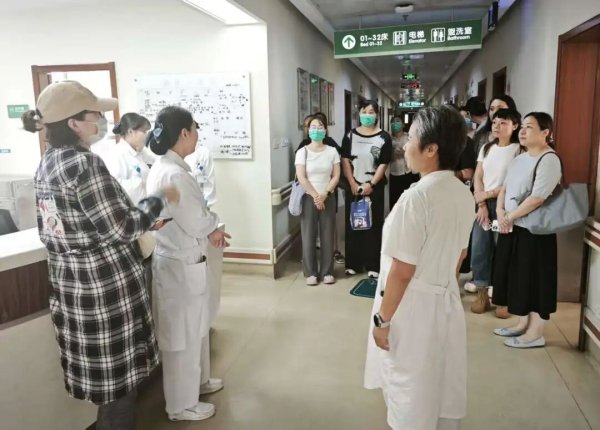 恒盛优配 从病房追问到课堂深耕，这场在普陀举办的培训，让叙事医学融入基层医疗